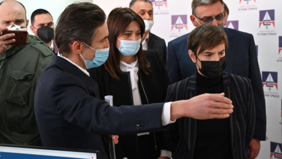 Irena Vujović i Ana Brnabić