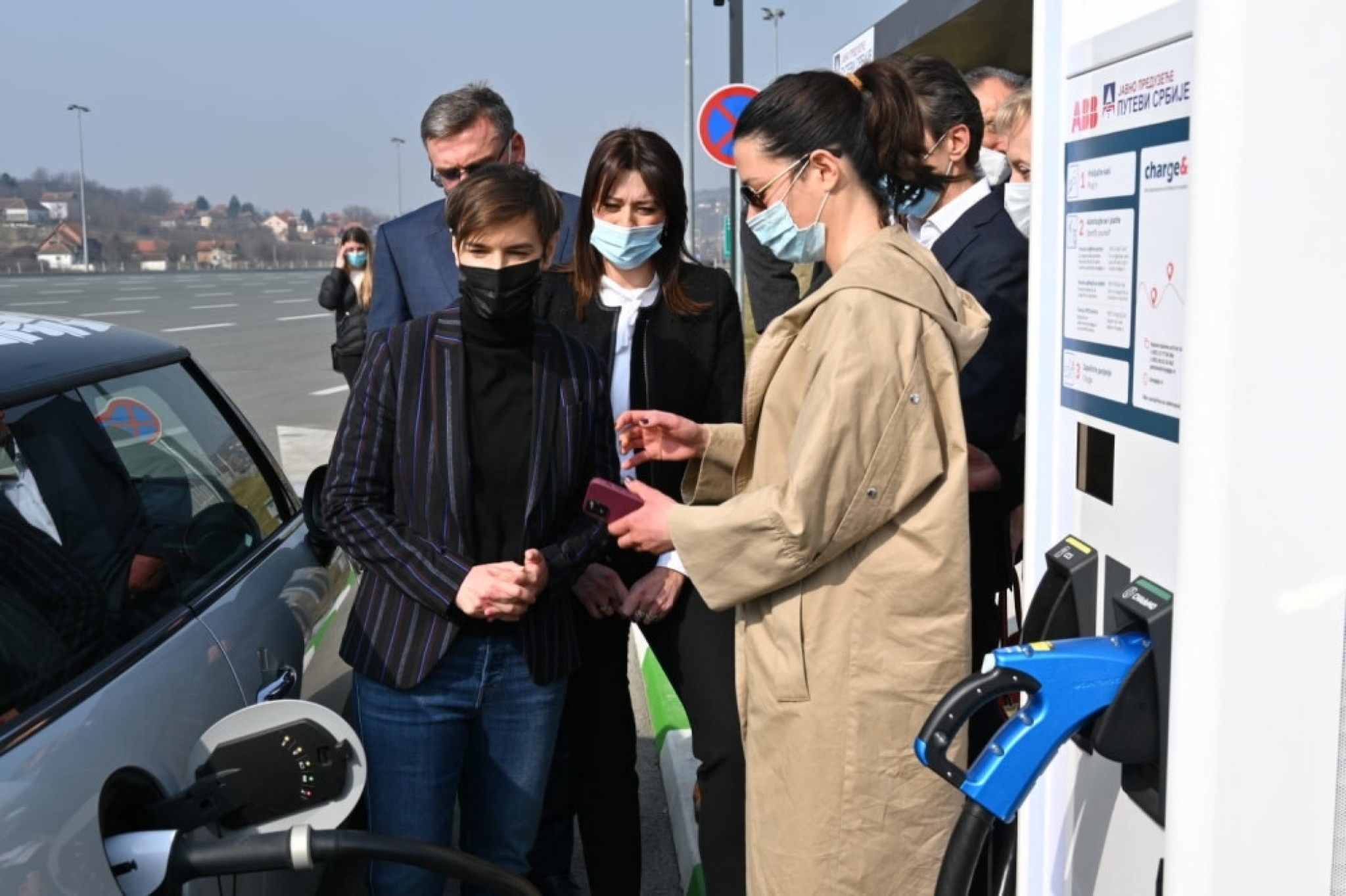 Irena Vujović i Ana Brnabić