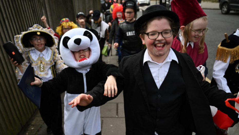 Purim, proslava u Londonu