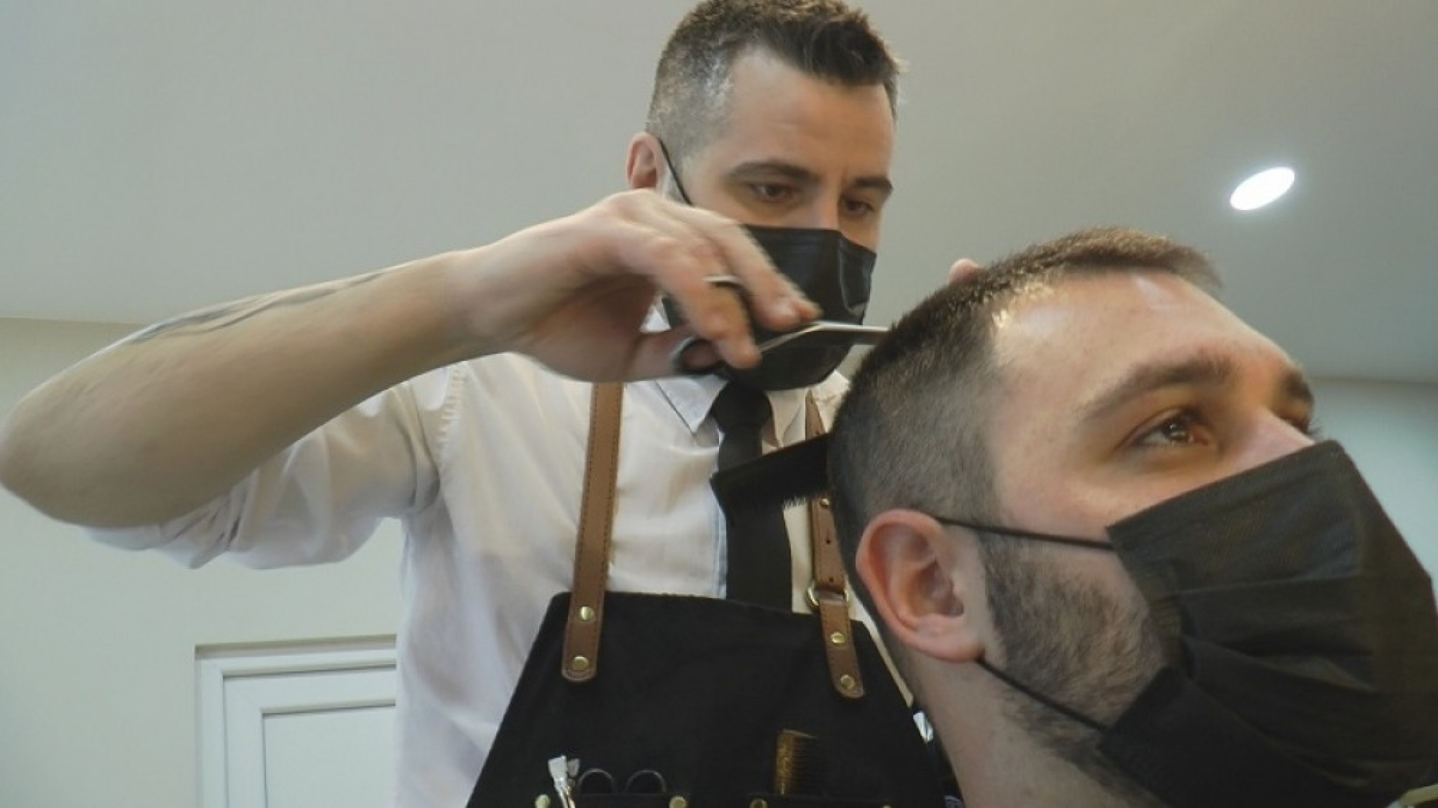 Frizer Nemanja Tarić frizerski salon