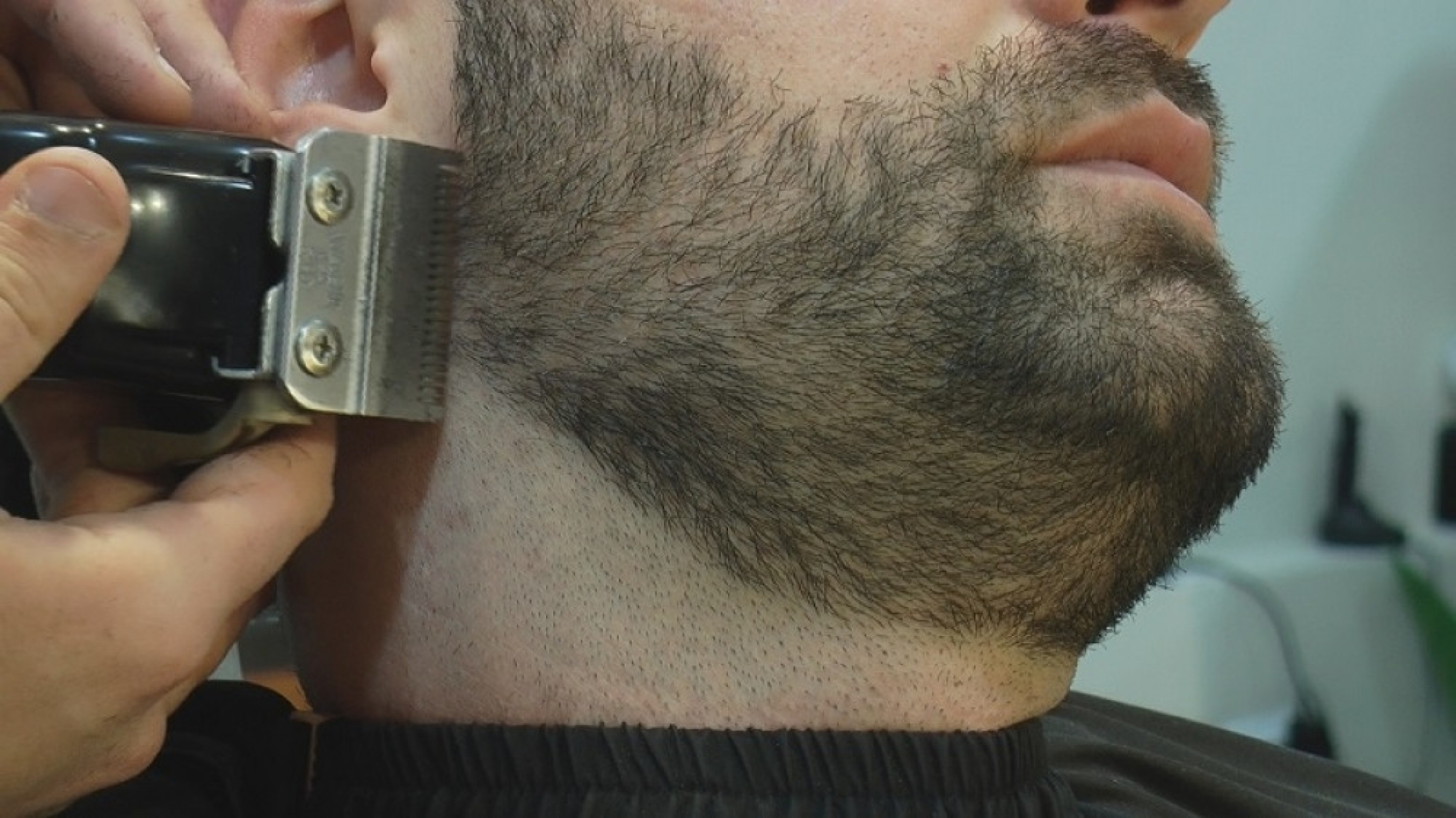 Frizer Nemanja Tarić frizerski salon