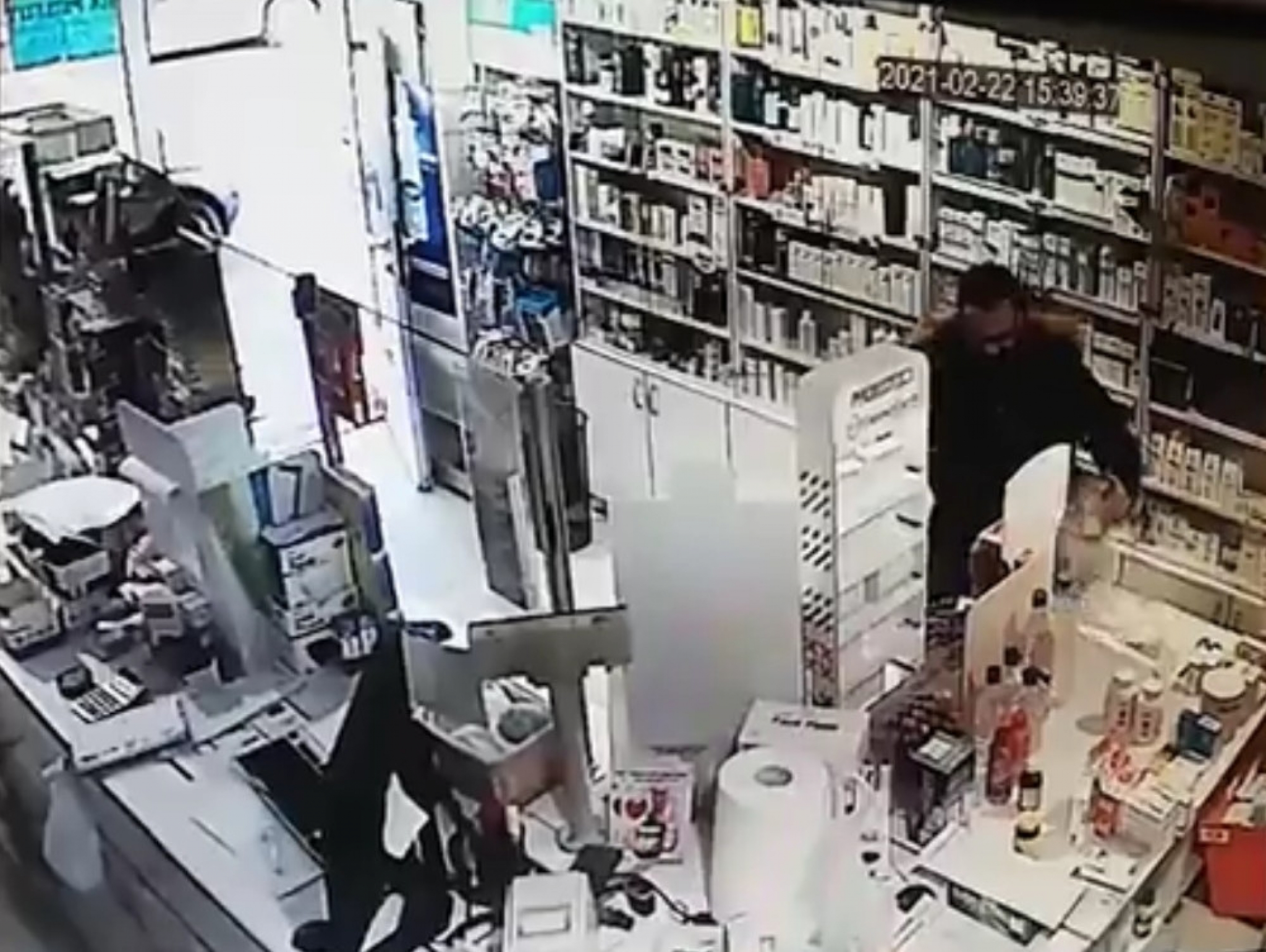 Krađa u apoteci u Nišu