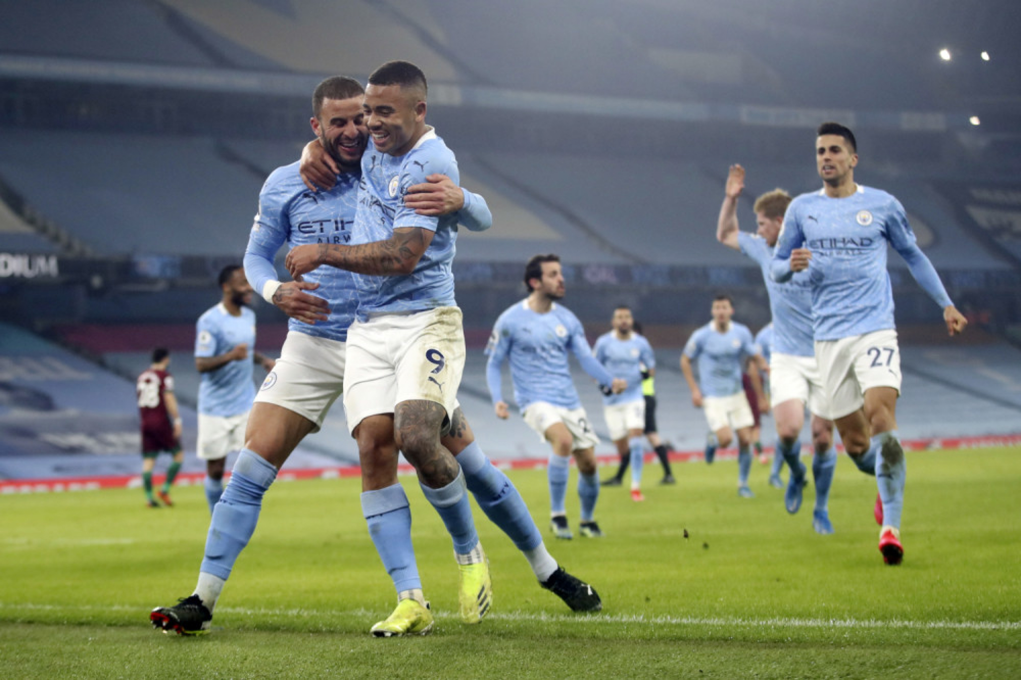 Gabrijel Žezus i Kajl Voker (Mančester Siti)