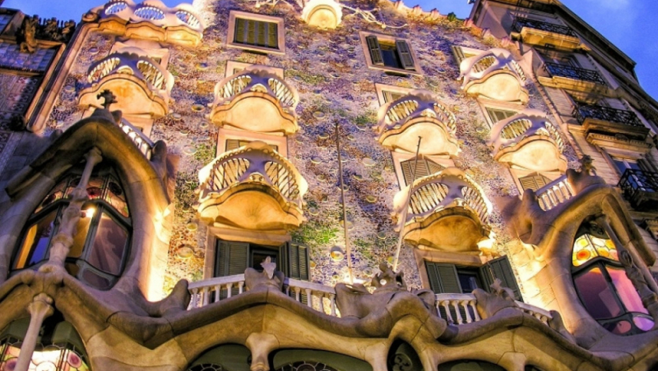 Kasa Batllo, španija, građevina