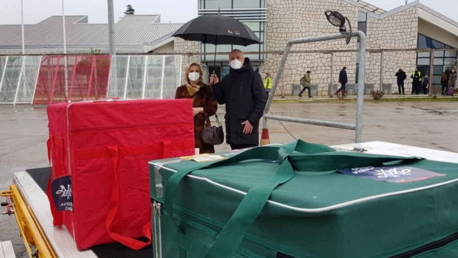 Stigle vakcine u Crnu Goru