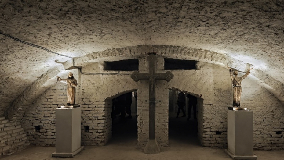 BIZARNI MUZEJ KAPUCINSKOG MANASTIRA, kostur