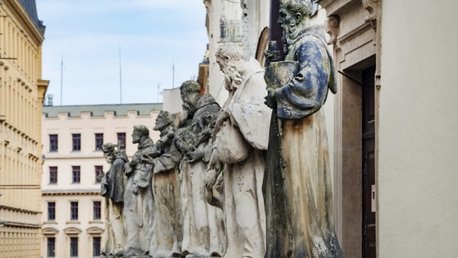 BIZARNI MUZEJ KAPUCINSKOG MANASTIRA, kostur