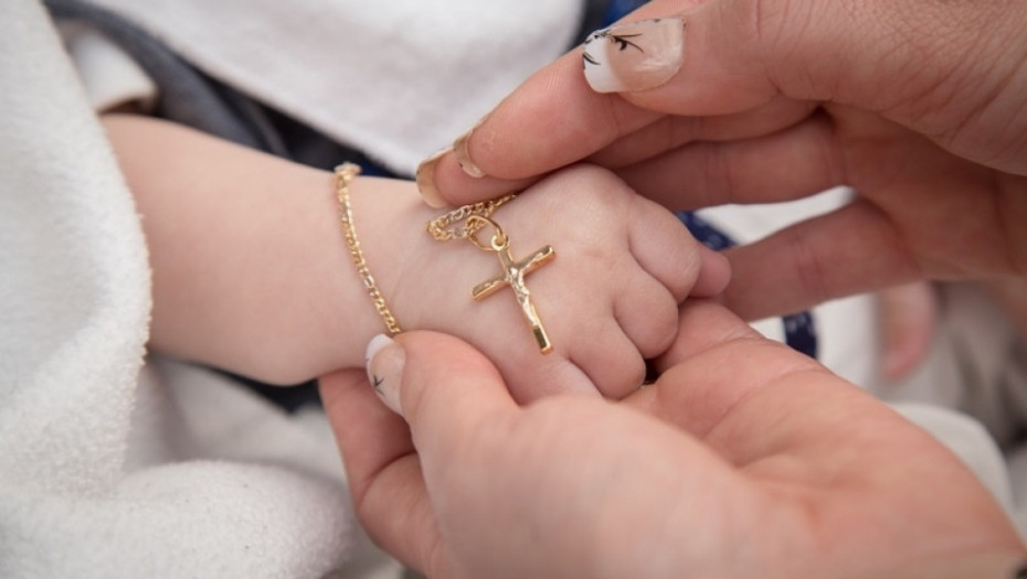 beba, dete, krštenje