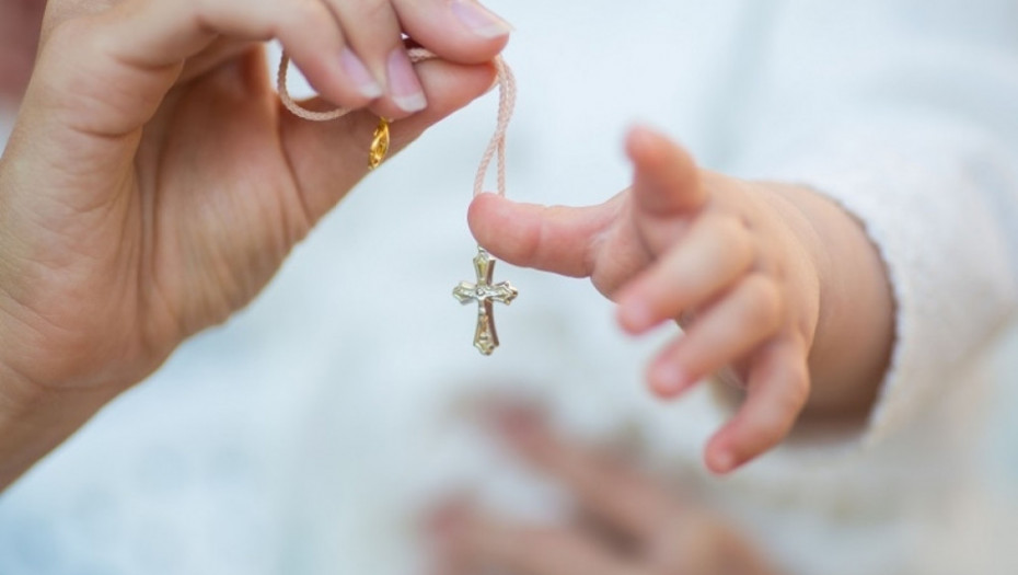 beba, dete, krštenje