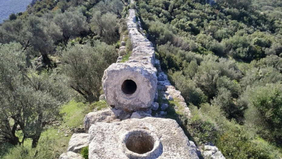 Saksajvuman, Kiklopski zidovi