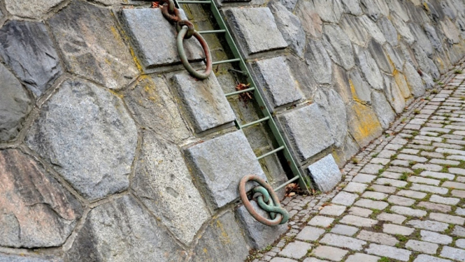 Saksajvuman, Kiklopski zidovi