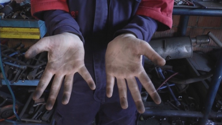 Najmlađi automehaničar u Srbiji