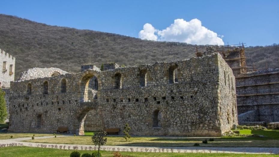 manastir manasija, srbija, manastir