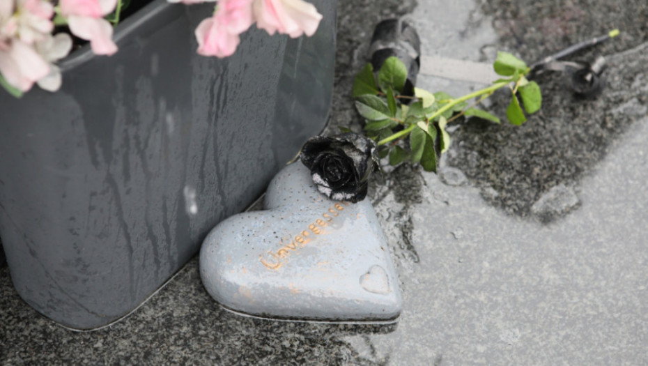 Grob Ksenije Pajčin