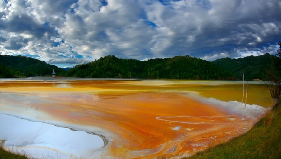 đemana, toksično jezero, rumunija