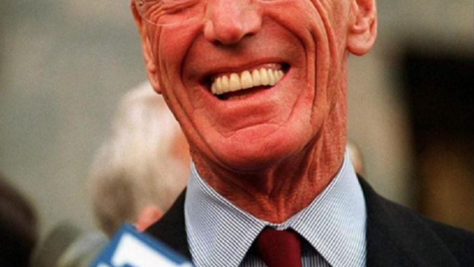 Čarls, prevarant, bankar