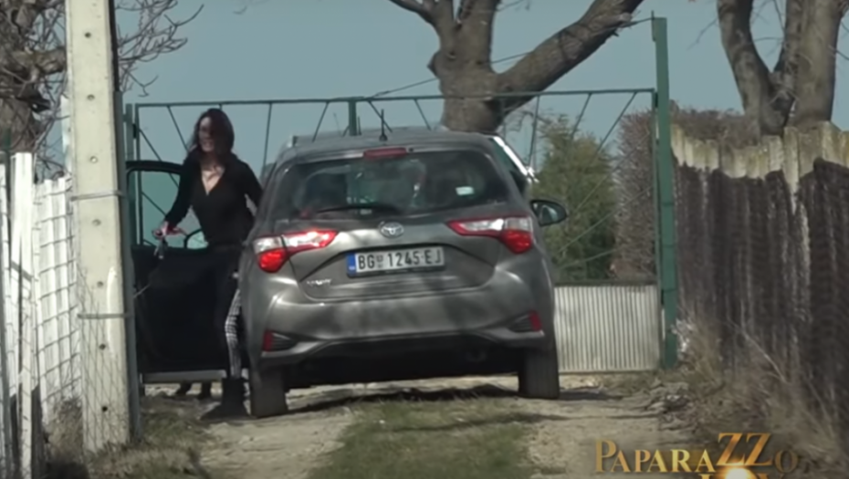 Sloboda i Vojin, vikendica