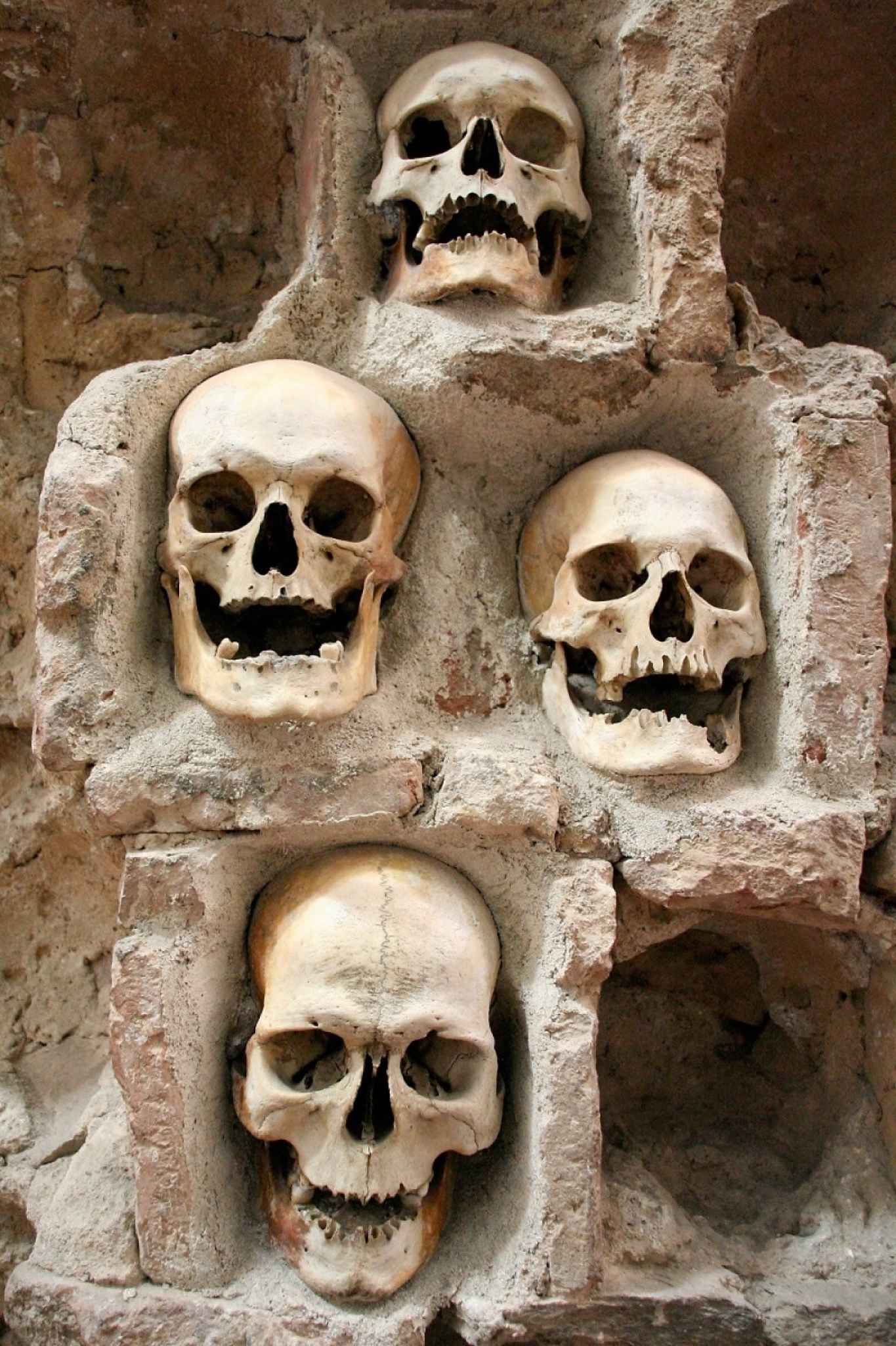 ćele kula, ni&scaron;