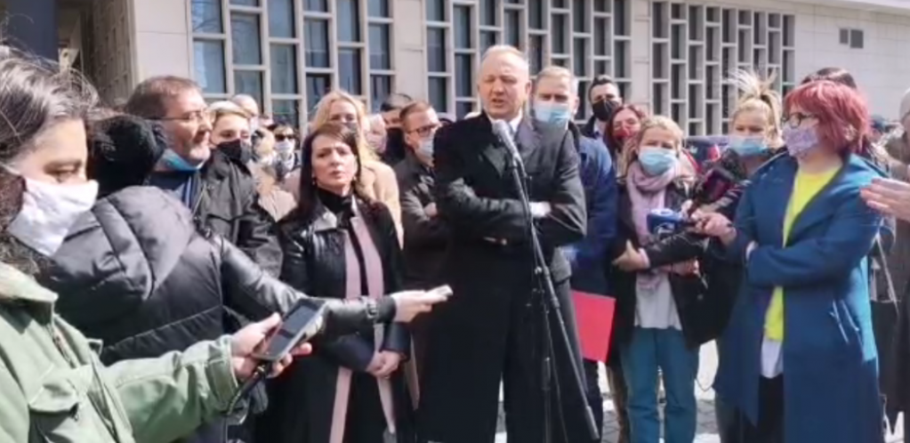 PRIZNAO NAŠEM NOVINARU Dok su ljudi radili za 15.000 dinara, Đilas se hvali da su u njegovoj firmi zaposleni imali platu 1.000 evra