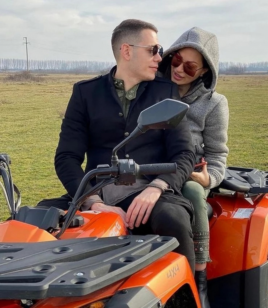 VELJKU SU DALI PAPIR DA NIJE PODOBAN ZA ŠKOLU Ceca progovorila o paklu koji je preživela u zatvoru: Mojoj Anastasiji su uperili četiri duge cevi u glavu!