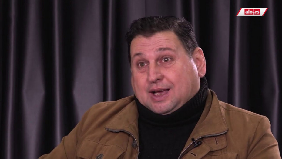 ON JE GORI INDIJANAC OD ČORBE KOJI SE NE KUPA! Taki kipti od besa nakon što je Maja završila u krevetu kod Janjuša, čeka je žestoki obračun sa ocem nakon izlaska!