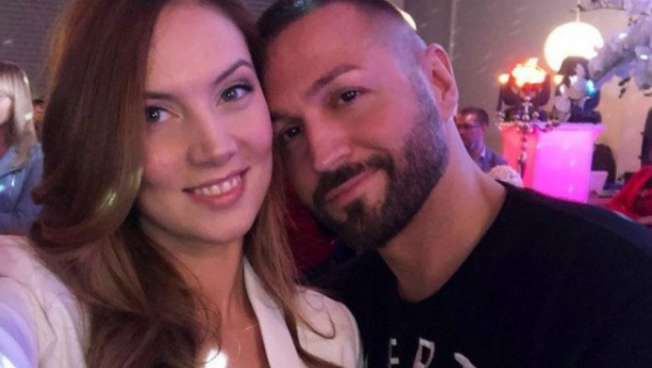 BIVŠI DANI SREĆE U PORODIČNOM STANU Isplivao snimak Ivane i Ša iz najveće ljubavi, voleo je kao Boga, a sada se ipak kune u 20 godina mlađu devojku! (VIDEO)