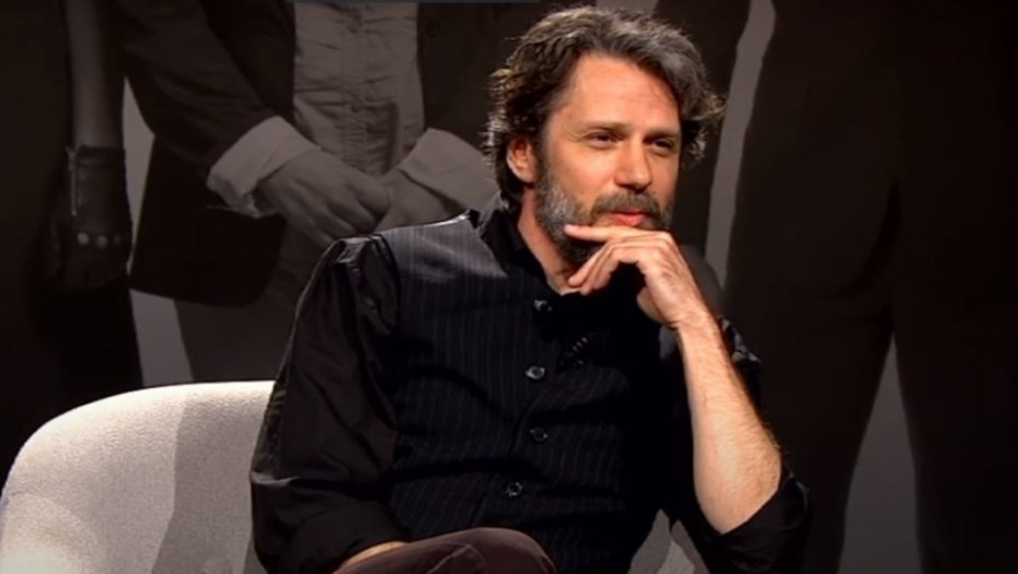 IZUMI KOJI SU PROMENILI SVET Dragan Mićanović je kroz par minuta postao Mihajlo Pupin: Glumac ne krije uzbuđenje usled ovog velikog projekta!