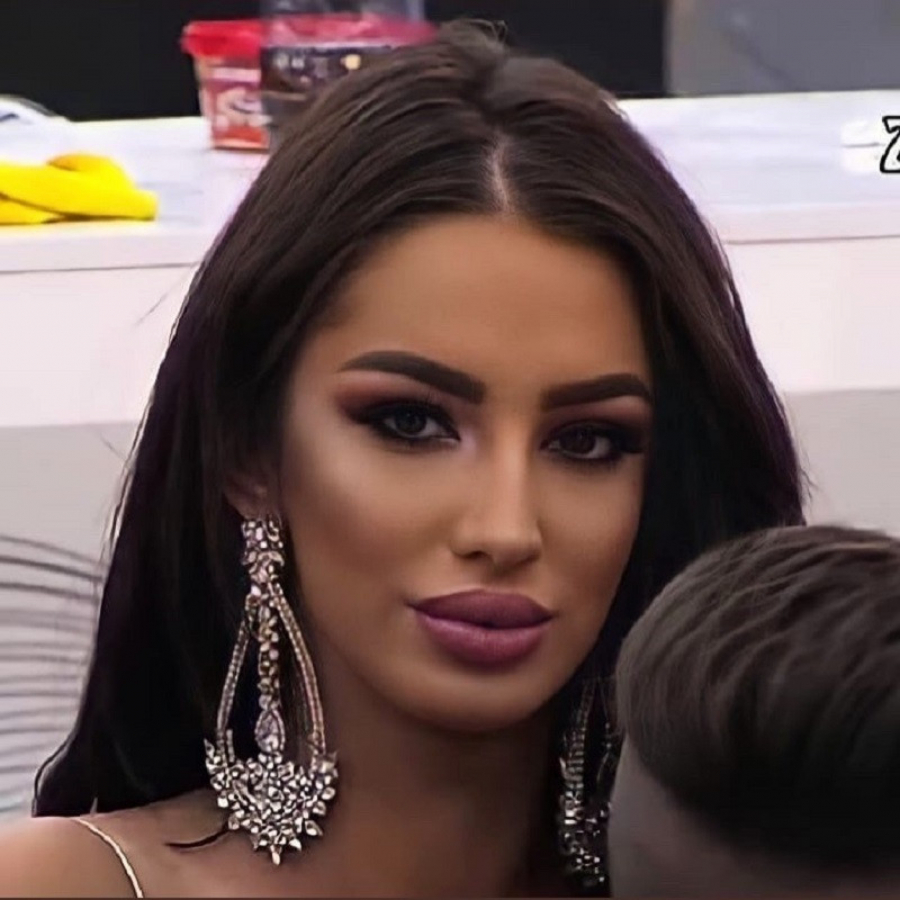 NAŠA LJUBAV JE BOLESNA! Maja nikad brutalnija o odnosu nje i Janjuša, Bora zapretio Aleks da će pročitati pismo njene majke!