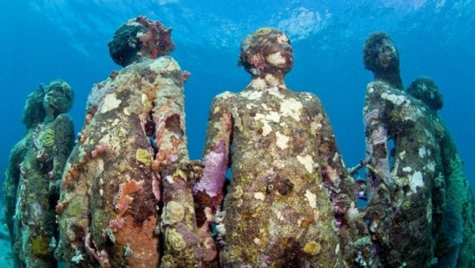 podvodni muzej, statue