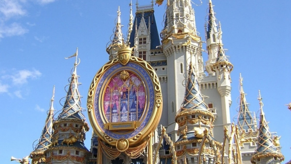 dizni park, pepeljugin dvorac, apartman