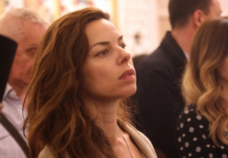 SEDEO JE SA NJOM, BILO JE TU PIĆA, A PRETPOSTAVLJAM I NARKOTIKA Poznata glumica bila u društvu sa Bjelogrlićem dok je tukao Gagu Antonijevića