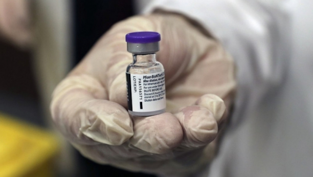 Novi kontingent Fajzer vakcina: Na Torlak stiglo 104.130 doza