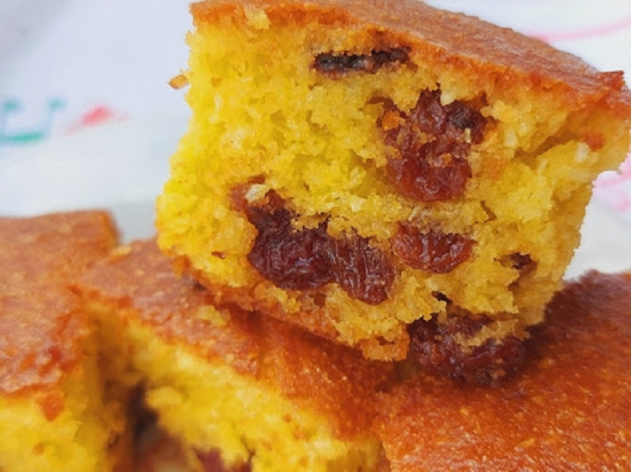 IZ BAKA JELINE KUHINJE Fenomenalni biskvit sa kokosom i suvim grožđem, desert za sve generacije!