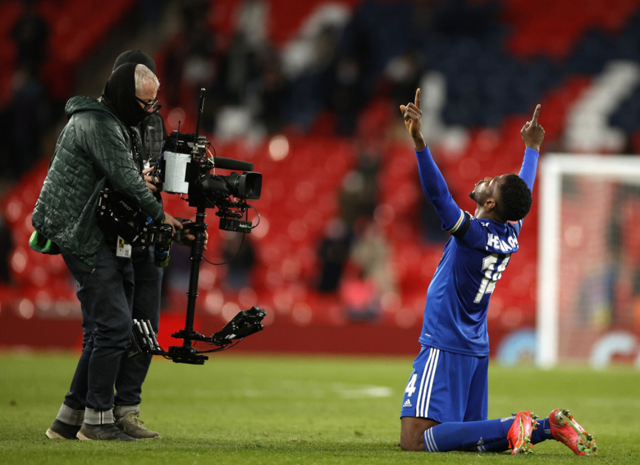 Keleči Ihenačo (Lester)