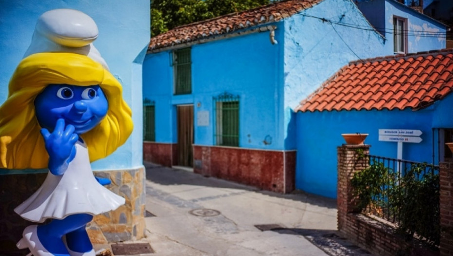 Huskar, GRAD STRUNFOVA, STRUNFOVI