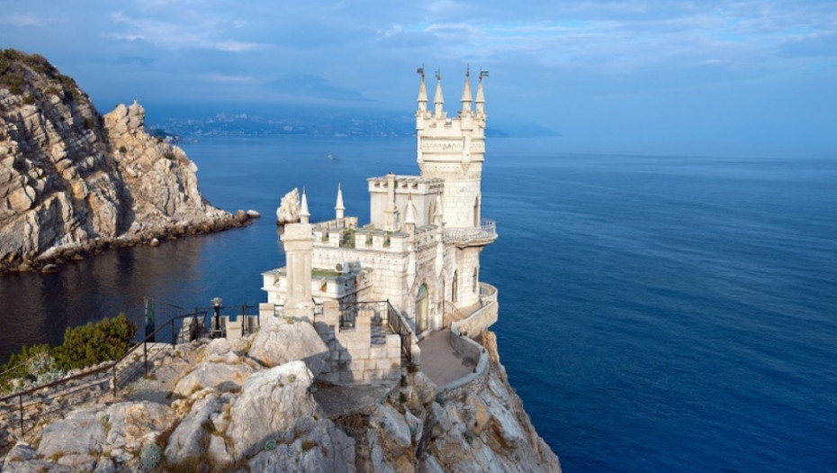 lastavičije gnezdo, krim, dvorac