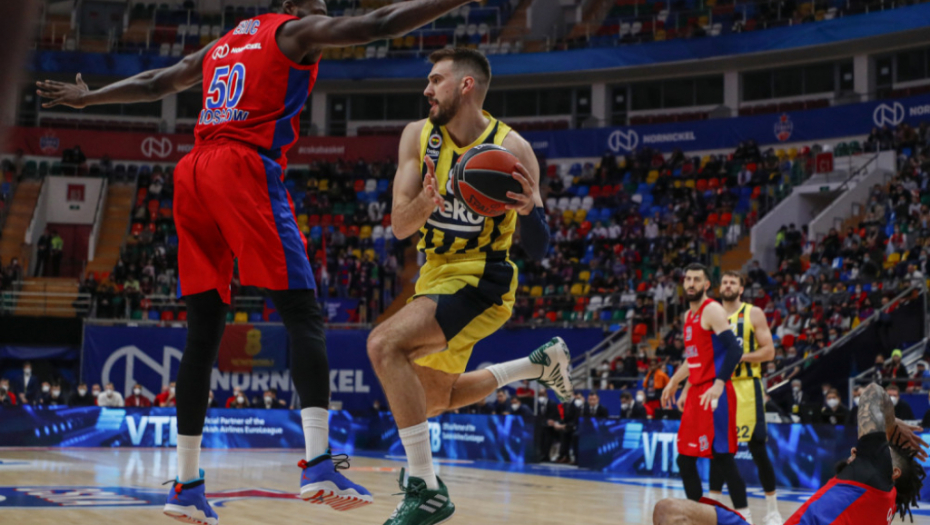 Marko Gudurić (Fenerbahče)