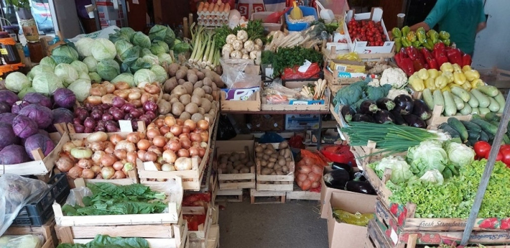 ZARADA JE 4.500.000 DINARA PO HEKTARU! Vredi duplo više od običnog povrća, samo pre sadnje proverite zemljište