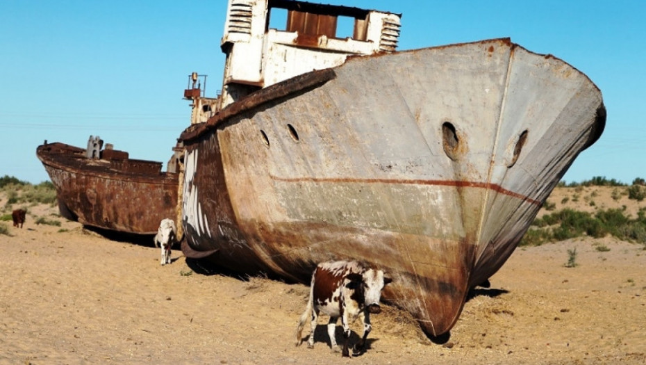 aralsko jezero, olupine, brodovi