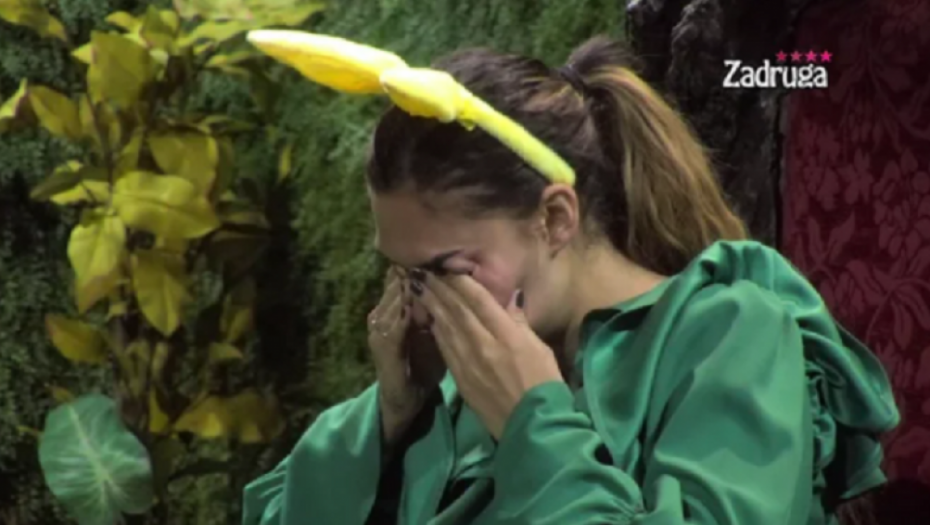 TUKLI SU ME I PLJUVALI Mina Vrbaški ispričala detalje stravičnog silovanja, otkrila ko joj je pretio od ukućana da će izneti šta su joj sve radili, zadrugarke zenemele!