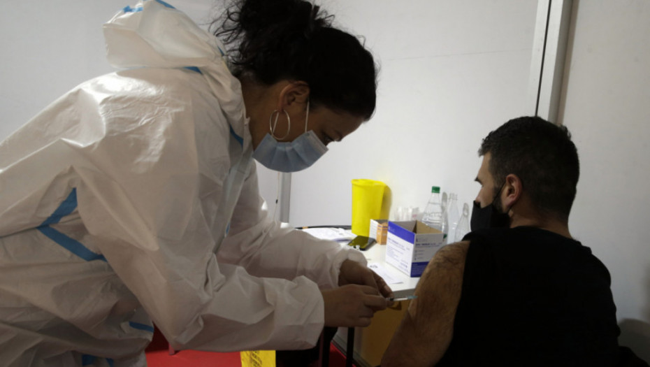 Fajzer vakcina dovodi do upale srca!? Slučajevi miokarditisa u Izraelu ukazuju na neželjenu reakciju