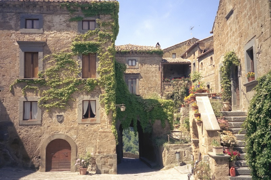 Bagnoregio - italijansko selo duhova do kojeg se može doći samo pešice