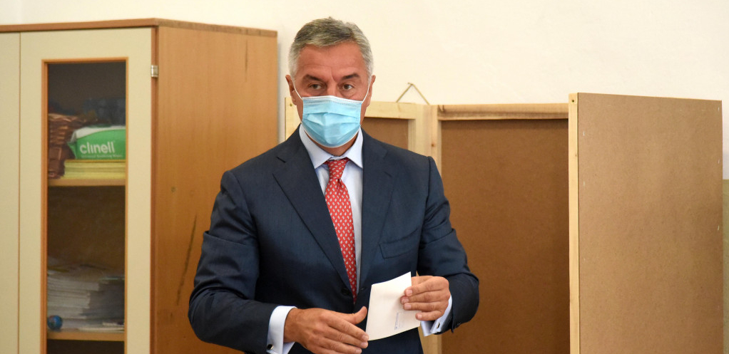 Milo Đukanović pozitivan na korona virus!