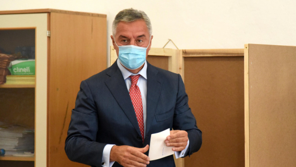 Čeka se Milova potvrda: On će biti novi crnogorski ambasador u Srbiji?!