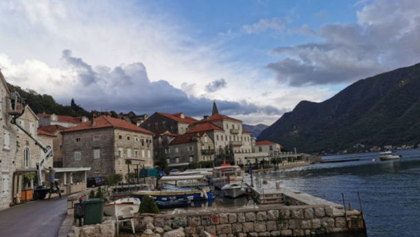 SEZONA U CRNOJ GORI ZAVRŠENA PRE NEGO ŠTO JE I POČELA !? Otkazani dolasci turista, a ovo je razlog