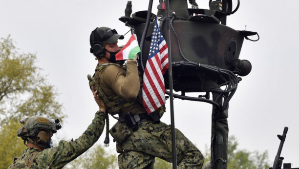 CRVENI ALARM U PENTAGONU: Zastrašujući trend se pojavio među američkim vojnicima