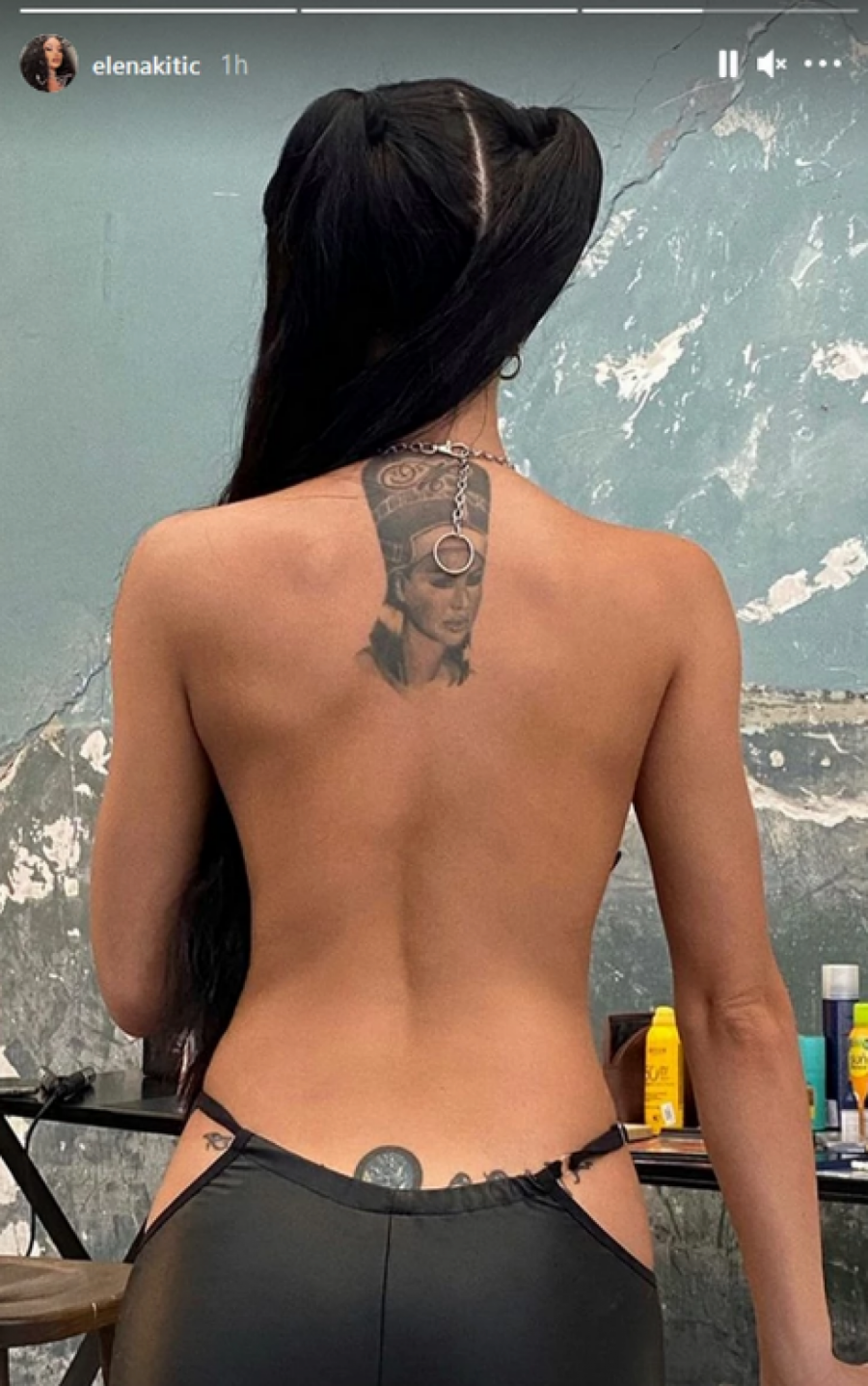 Elena Kitić pokazala zanosno telo, a nesvakidašnja tetovaža na njenim leđima je posvećena Marti Savić i ima predivno značenje! (FOTO)