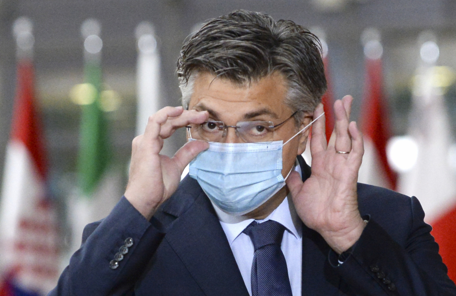 HRVATSKA SE NAORUŽAVA U Zagreb stižu moćne letelice, najveća nosi i do 10 tona bombi!