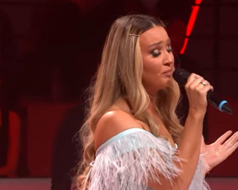 Takmičarka se rasplakala na sceni Granda, a onda joj je Saša dao važno obećanje nakon kog su svi ostali u čudu!