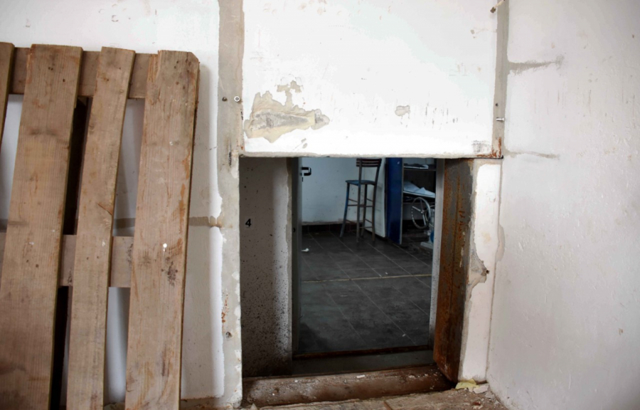 UŽASNA PROCEDURA BELIVUKOVIH MONSTRUMA Nakon klanja imali ritual: Ulazimo do pojasa u vodu i sečemo džak... (UZNEMIRUJUĆE)